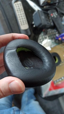 1729250836_stock_pads_(glue_failure)-02.thumb.jpg.6f6f5332e671e601b3c33952bcce8d7b.jpg