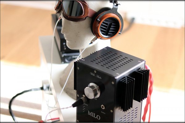 Wells-Audio-Milo-Headphone-Amplifier-Khozmo-Flagship-Review-Audiophile-Heaven-29.thumb.jpg.74ec1184fdb6fb6c509a795533b52bce.jpg