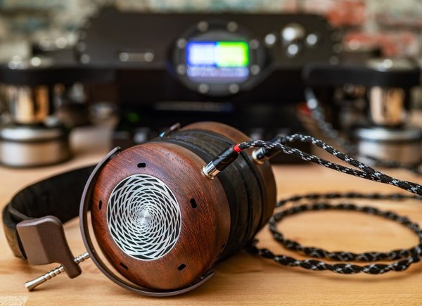 ZMF_Verite_DAVE_1024.jpg