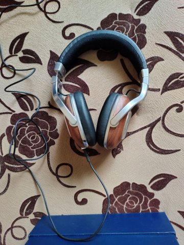denon_1.jpg
