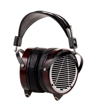 LCD-4-wood-30-deg_web.thumb.jpg.c22b953190440ea9cbc4099cc25563a1.jpg