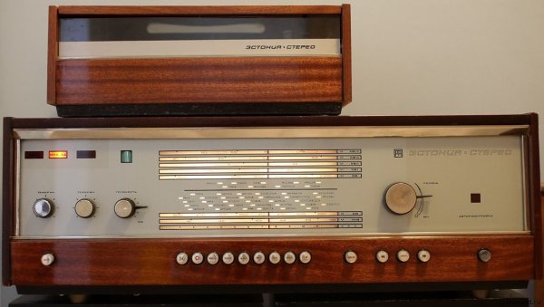 estoniya_stereo-ldsound.ru-4.thumb.jpg.c5e6acce9774d781a9d2c9b5c3b2c5d2.jpg