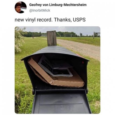 2031237964_.thumb.jpg.d1350a731110885917fd26ab12b8d067.jpg