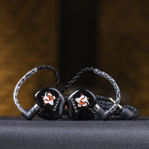 jh_audio_16v2pro_snake_2.jpg