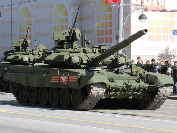 t-90-tank-bronetexnika.thumb.jpg.8321ecb6313c13d7bbba89566ea6b823.jpg