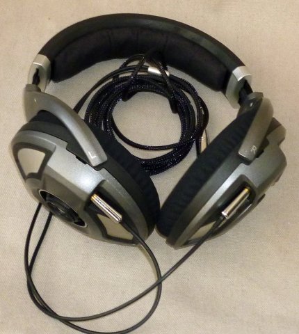 HD700_01.jpg