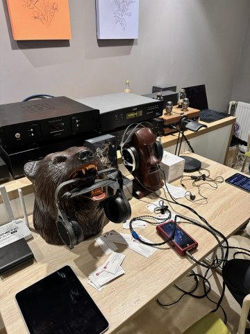 B07861C2-C8B2-402E-8C7D-F7B7E882DEEC.thumb.jpeg.c574fb9060603d607dce70774ca3bef4.jpeg