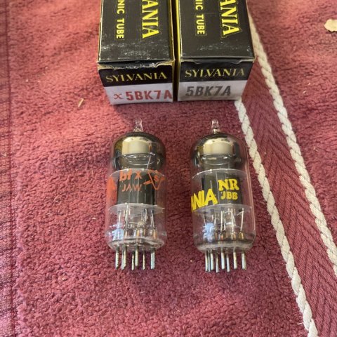 5bk7a_sylvania-2.thumb.jpg.059c150b8248bb11859e2ed8057dd9c4.jpg