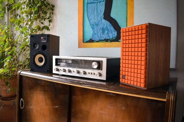 JBL_L52_Classic.thumb.jpg.4f8ce0f74b250a7dfa171b3552dc5908.jpg